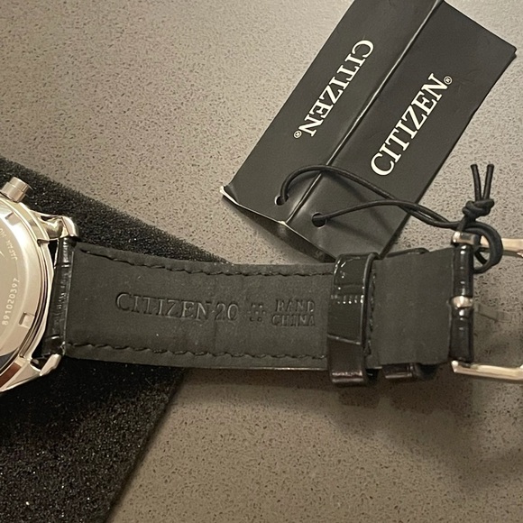 SOLD Citizen Men's Eco-Drive Chronograph Watch - Picture 6 of 8